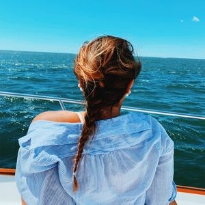 Meet your Posher, Carolyn